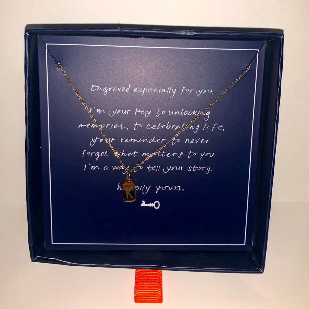 “K” engraved pendant necklace